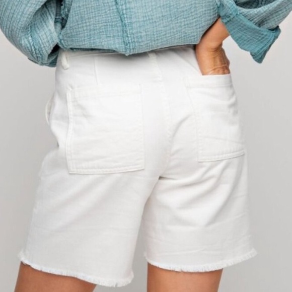 🆕 EASEL Love Stitch White Denim Patchwork Frayed Edge Shorts Cotton Size Small - Picture 2 of 13